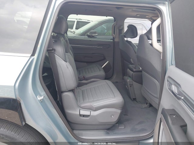 Kia Ev9 Land