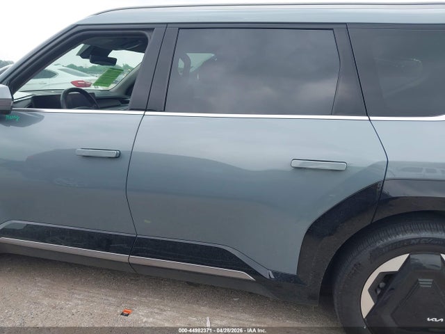 Kia Ev9 Land