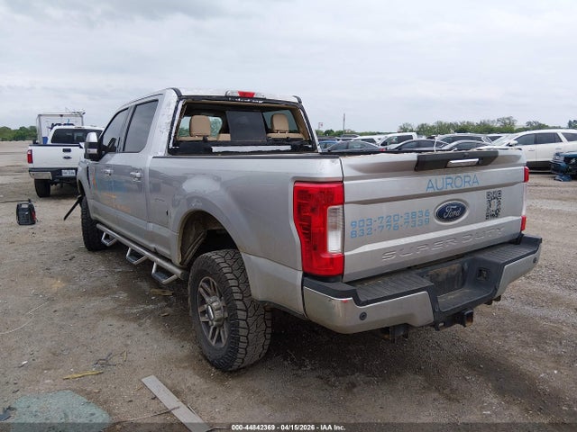 Ford F-250 Lariat