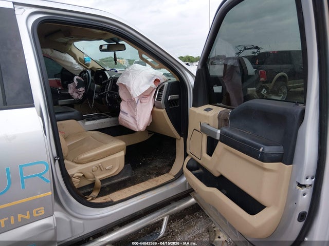 Ford F-250 Lariat