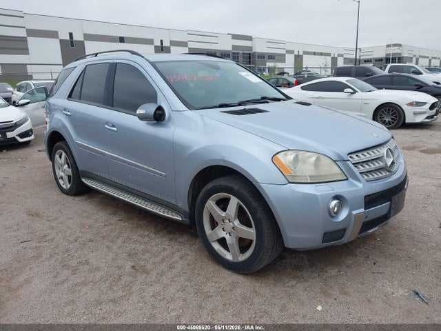 Salvage Mercedes-Benz M-Class Image