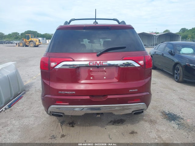GMC Acadia Denali