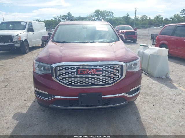 GMC Acadia Denali
