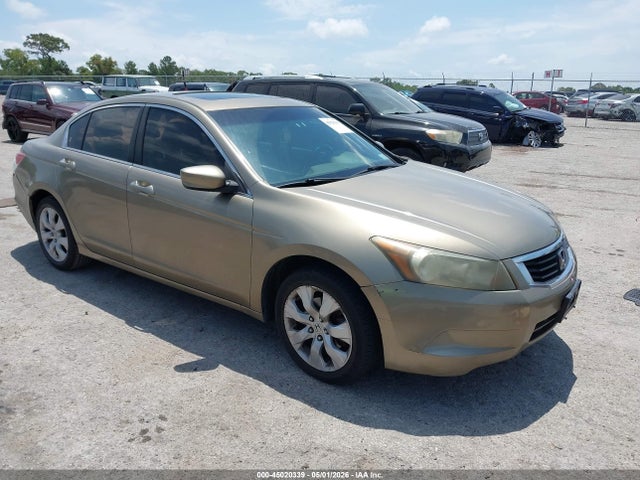 Salvage Honda Accord Image