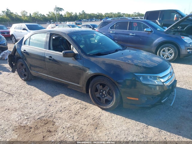 Salvage Ford Fusion Image