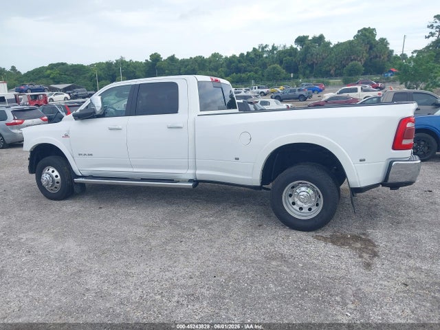 Ram 3500 Laramie  4x4 8' Box