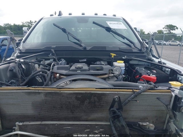 Ram 3500 Laramie  4x4 8' Box