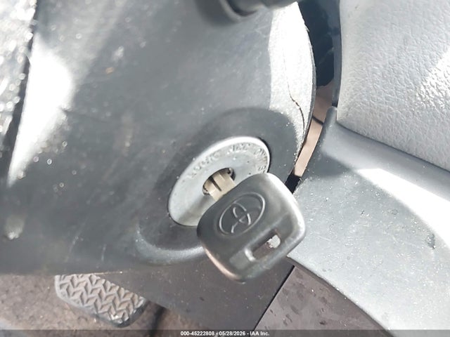 Toyota Yaris L