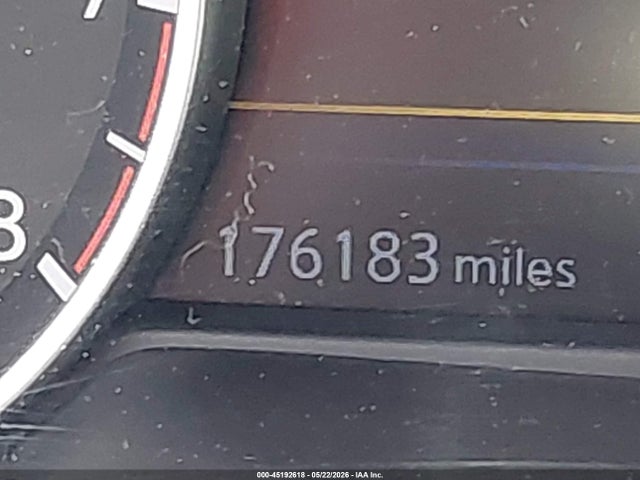 Nissan Murano Sv