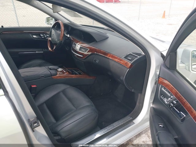 Mercedes-Benz S-Class 4matic