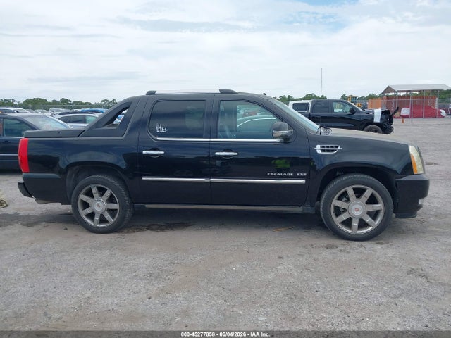 Cadillac Escalade Premium