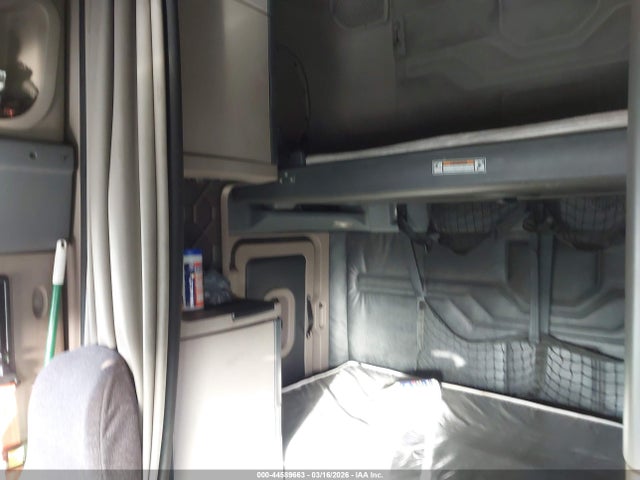 Freightliner Cascadia 125