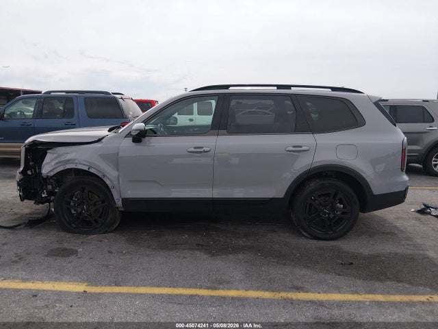 Kia Telluride Ex X-line
