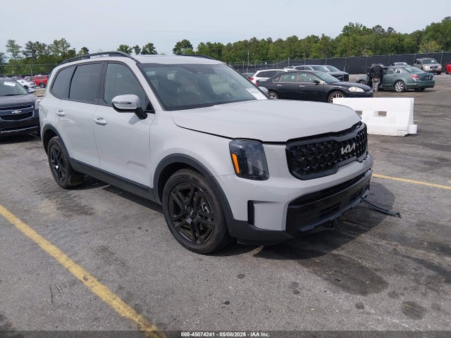 Salvage Kia Telluride Image
