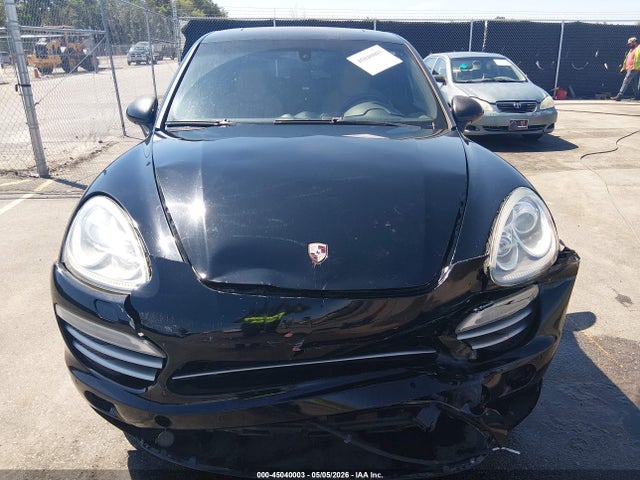 Porsche Cayenne Platinum Edition