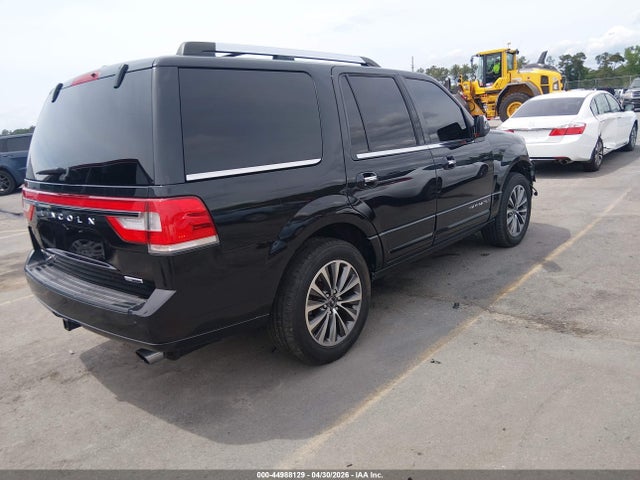 Lincoln Navigator