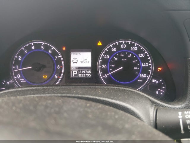 INFINITI G37 Journey