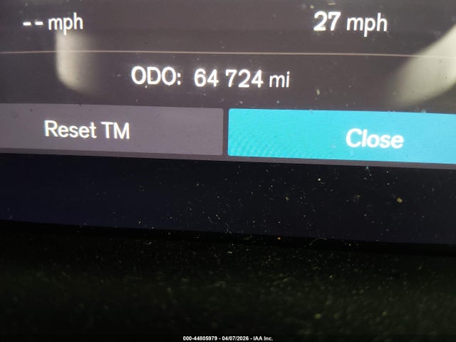 Volvo S60 B5 Plus Dark Theme