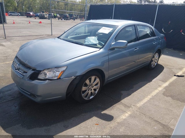Toyota Avalon Xls