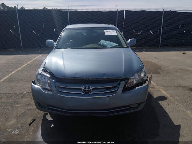 Toyota Avalon Xls