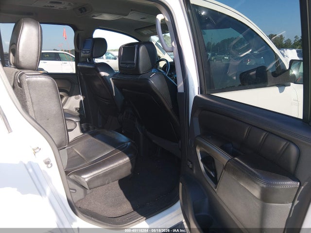 Nissan Armada Platinum