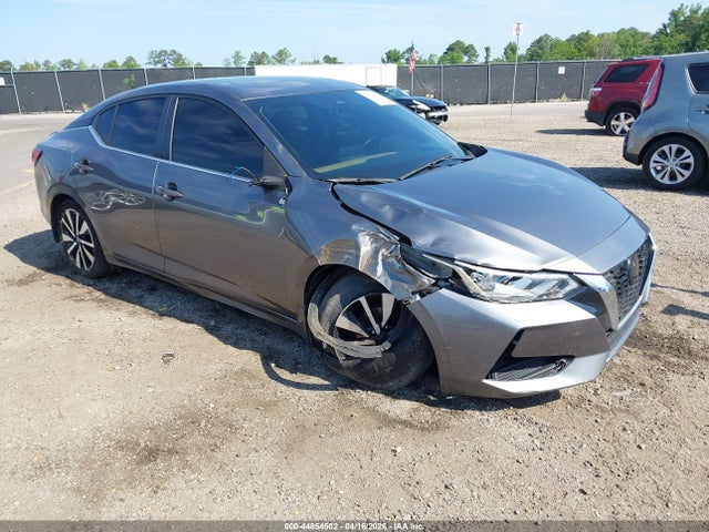 Salvage Nissan Sentra Image