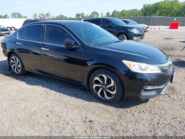 Salvage Honda Accord Image