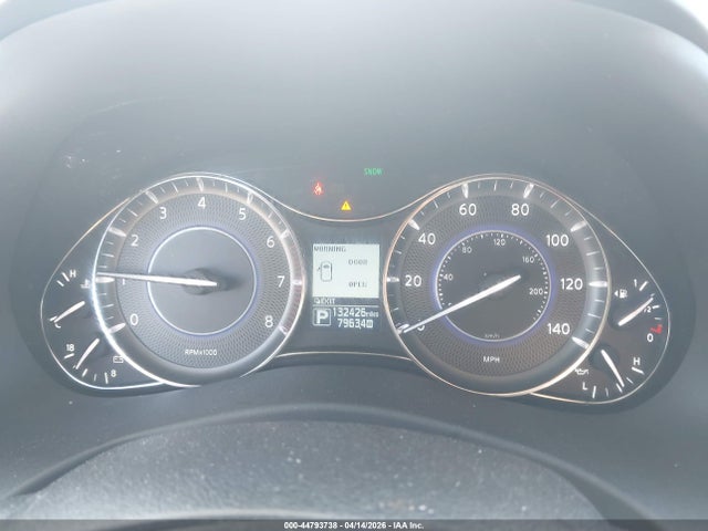 INFINITI Qx Luxe