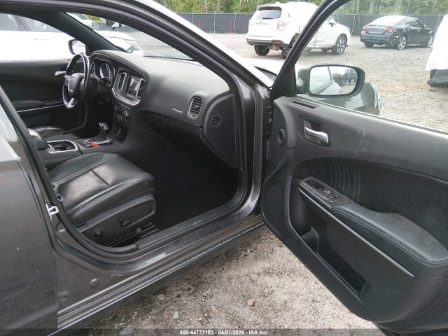Dodge Charger Sxt Rwd