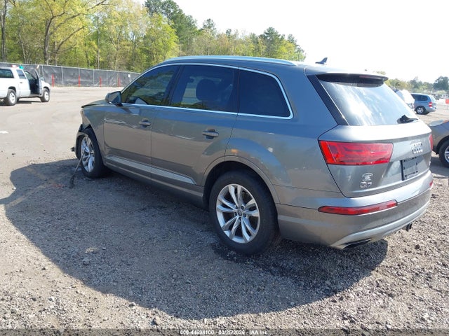 Audi Q7 3.0t Premium