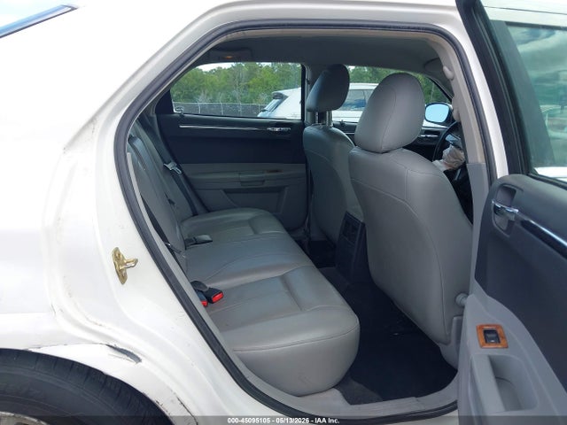 Chrysler 300 Touring