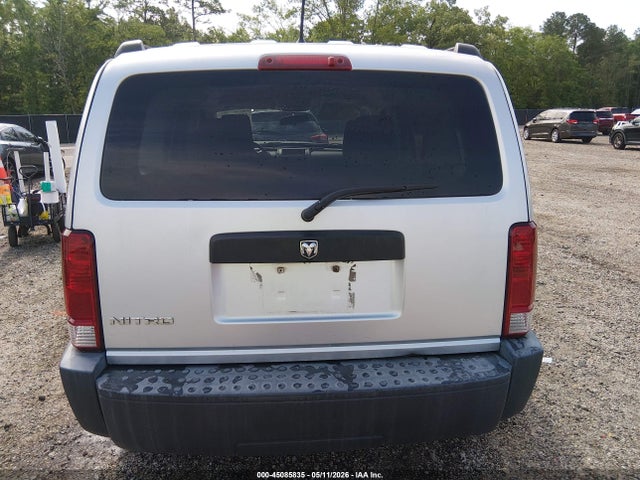 Dodge Nitro Sxt