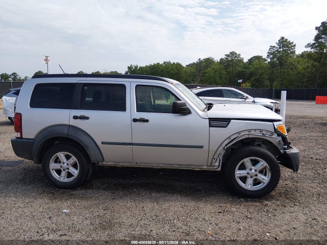 Dodge Nitro Sxt