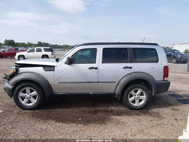 Dodge Nitro Sxt