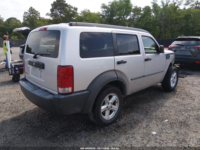 Dodge Nitro Sxt