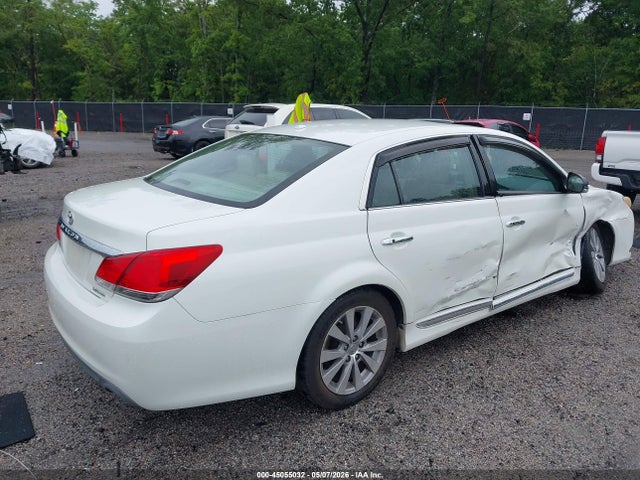 Toyota Avalon Limited