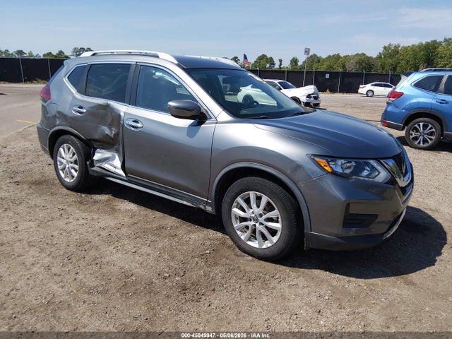 Salvage Nissan Rogue Image