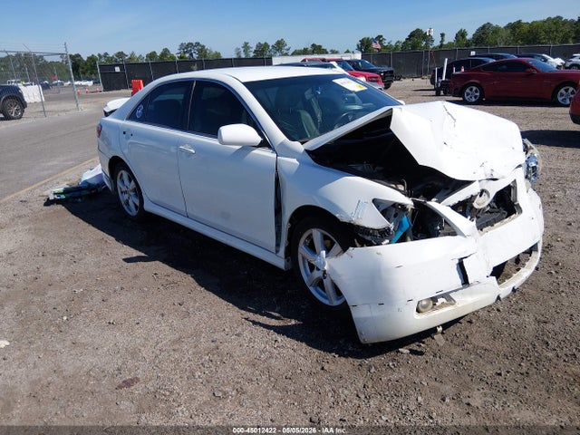 Salvage Toyota Camry Image