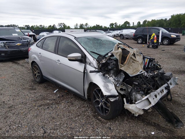 Salvage Ford Focus Image