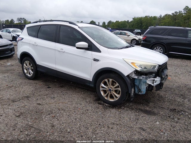 Salvage Ford Escape Image