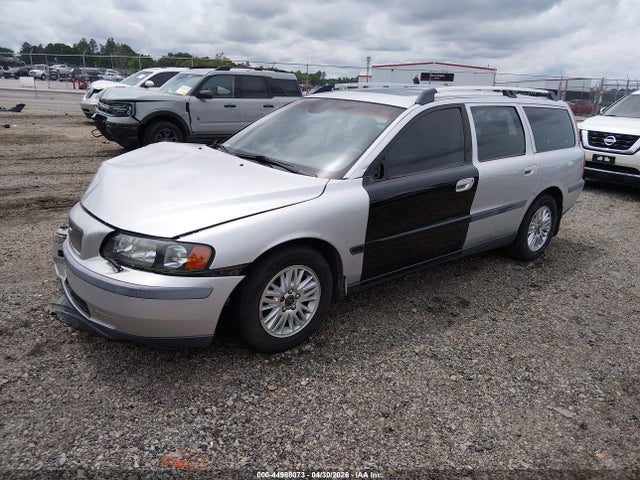 Volvo V70 2.4