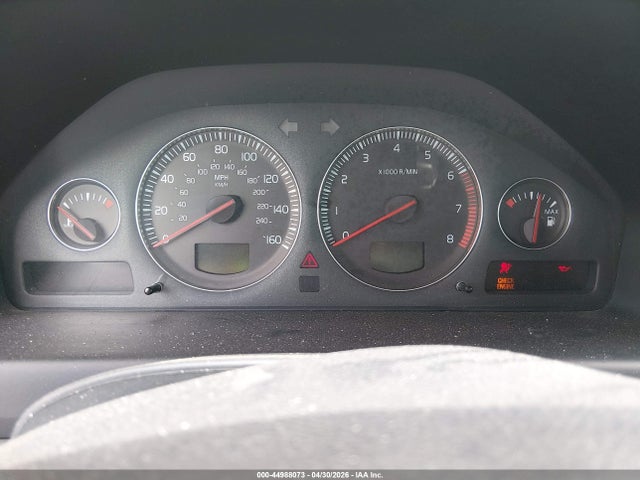 Volvo V70 2.4
