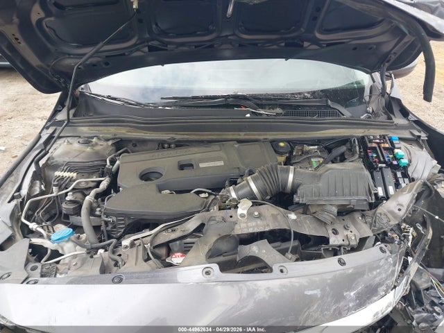Honda Accord Touring 2.0t