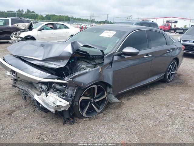 Honda Accord Touring 2.0t
