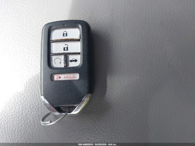 Honda Accord Touring 2.0t
