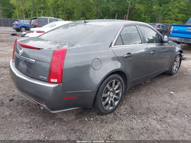 Cadillac CTS Standard