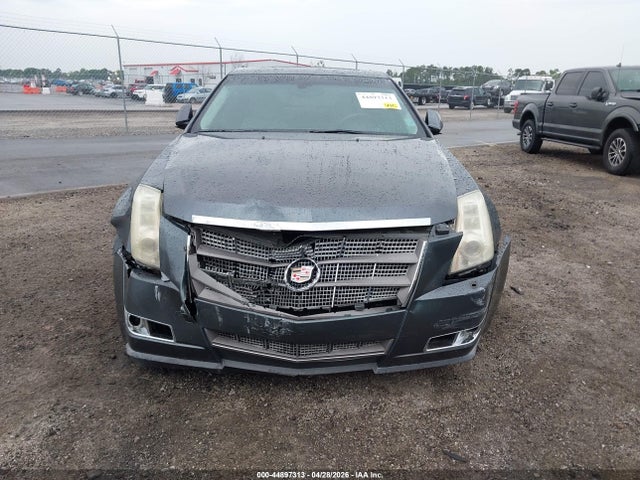 Cadillac CTS Standard