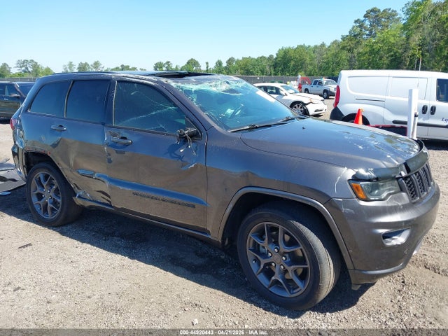 Salvage Jeep Grand Cherokee Image