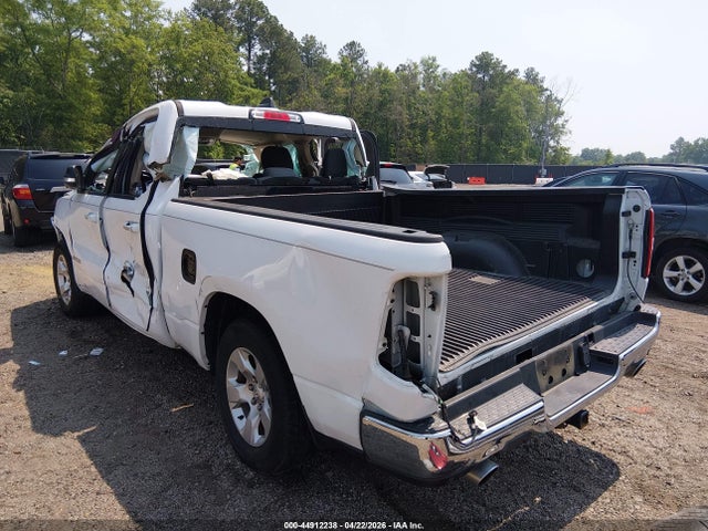 Ram 1500 Big Horn  4x4 6'4 Box