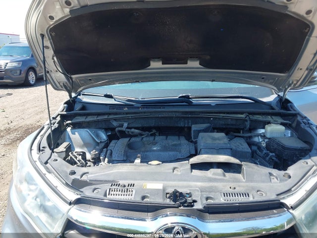 Toyota Highlander Le